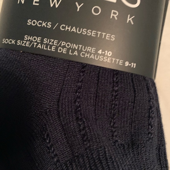 3 for $30 Jones Nee York 5 Ankle Socks Women’s Sz 4-10 - Picture 9 of 9